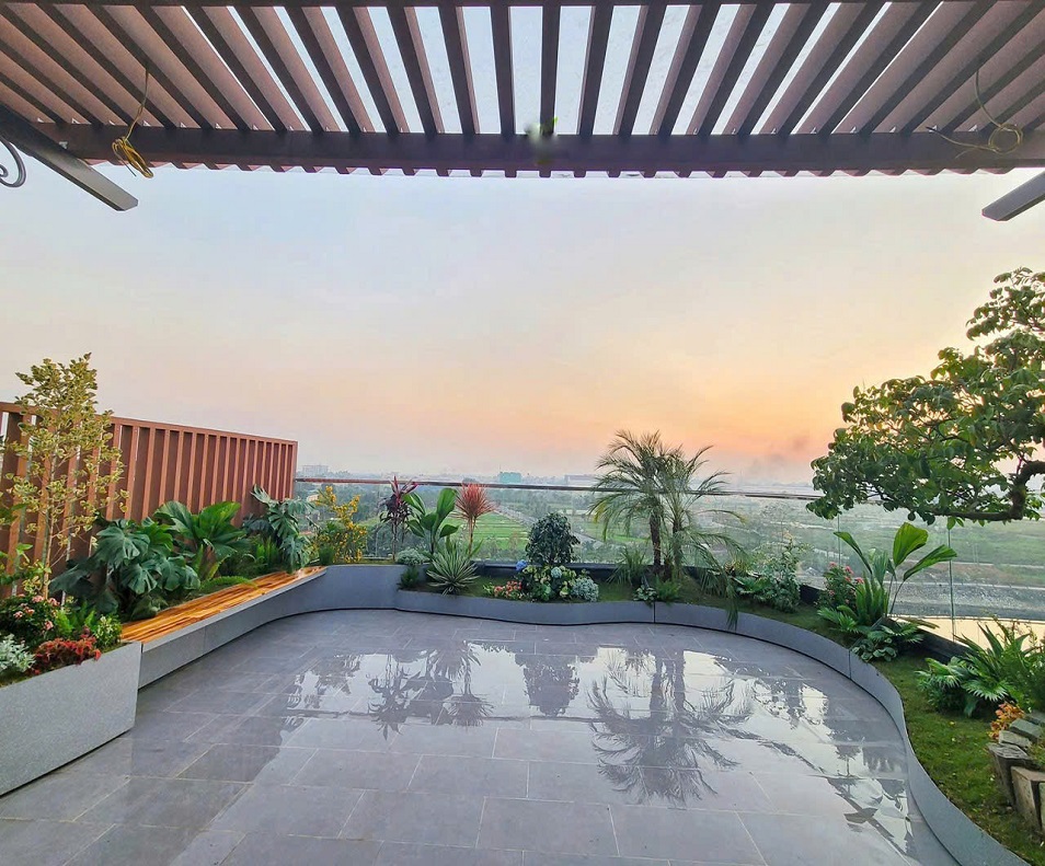Chậu composite uốn cong 9 Chậu composite uốn cong với kiểu dáng sang trọng, da dạng kích thước và màu sắc nên phù hợp mọi không gian, phong cách trang trí.